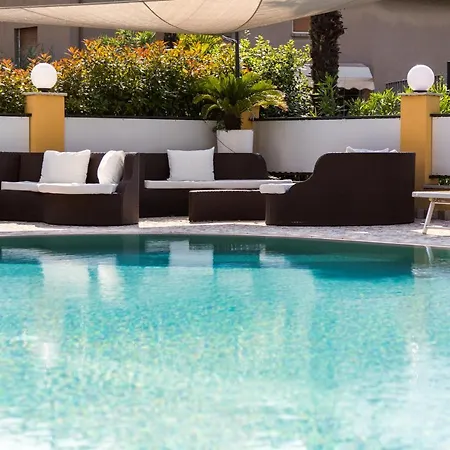 New Garden Hotel Torbole Sul Garda
