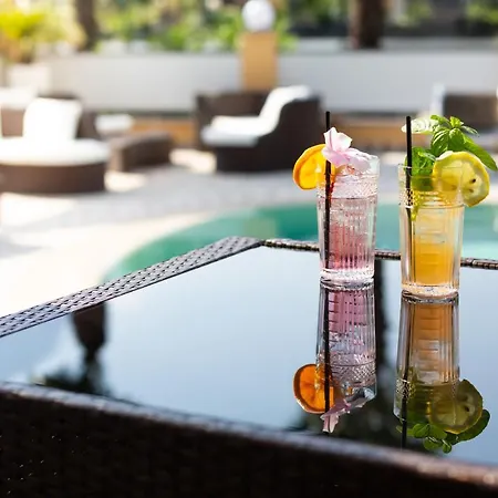 Hotel New Garden Torbole Sul Garda